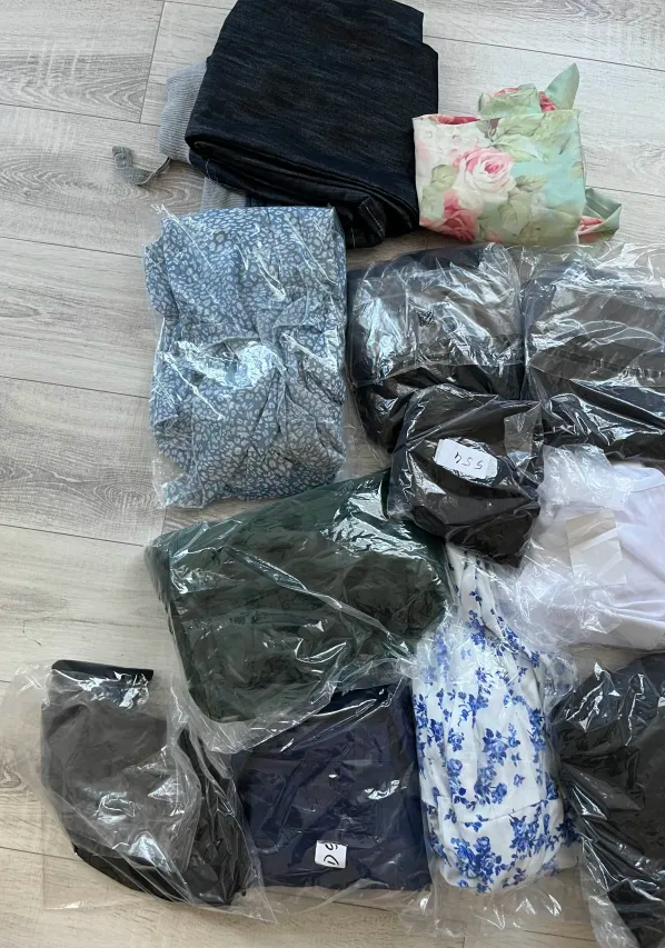Hurt odzieży bez metek – box 15 sztuk mix różnych kategorii i rozmiarów